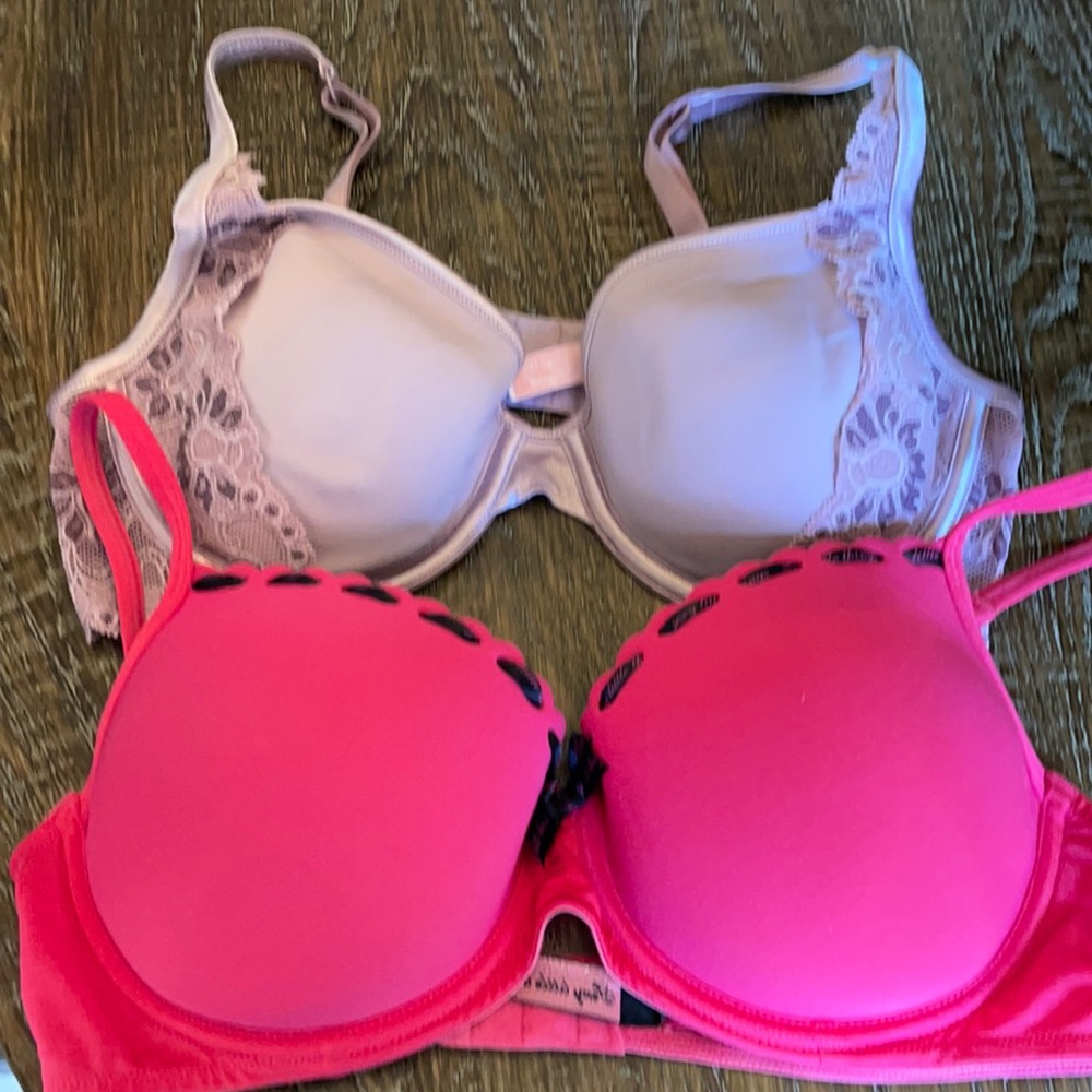 Victoria Secret lightly padded bras